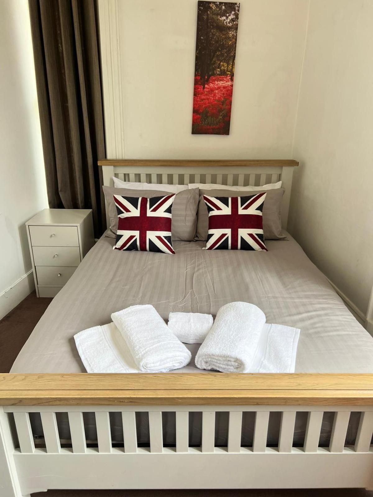 Islington Budget Guesthouse Londra Esterno foto