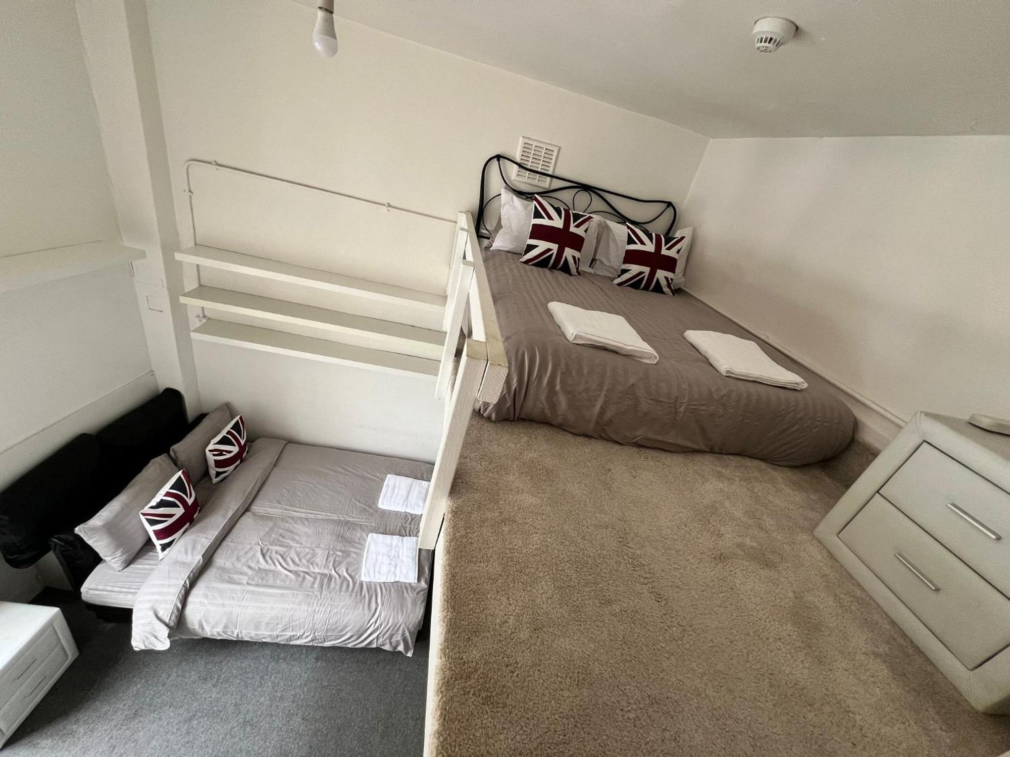Islington Budget Guesthouse Londra Esterno foto